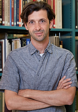 Neuer Fachreferent und Co-Leiter Bibliothek