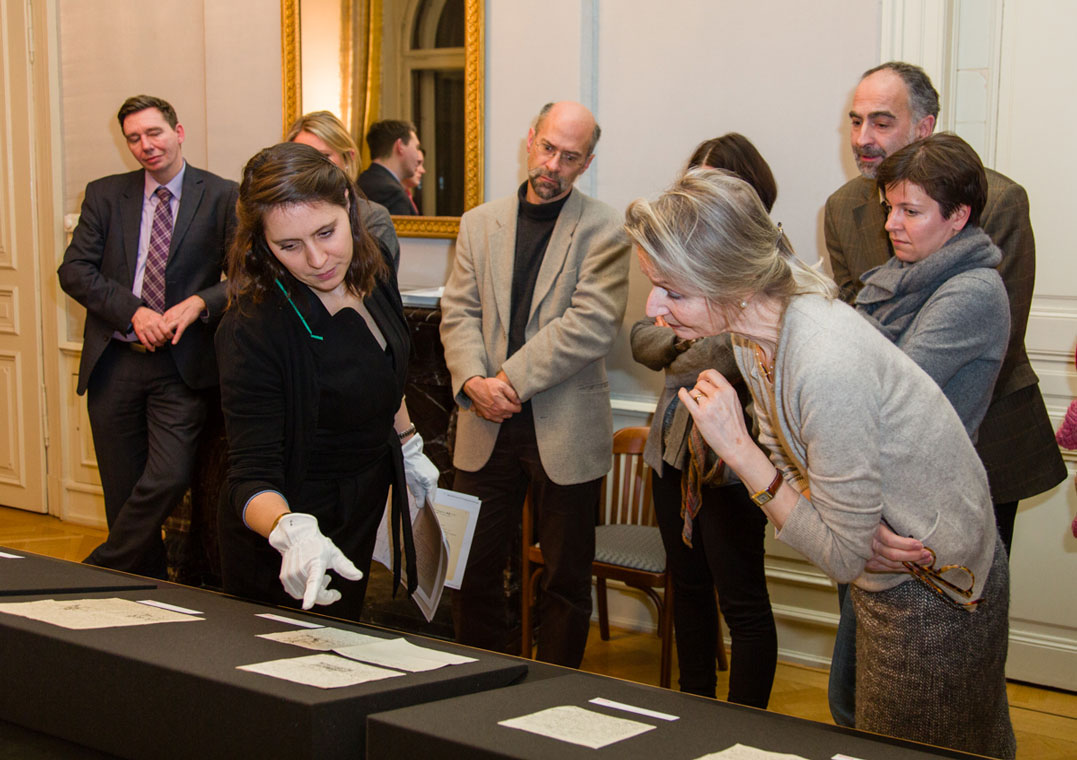 2_DM36423_Choice_Favre